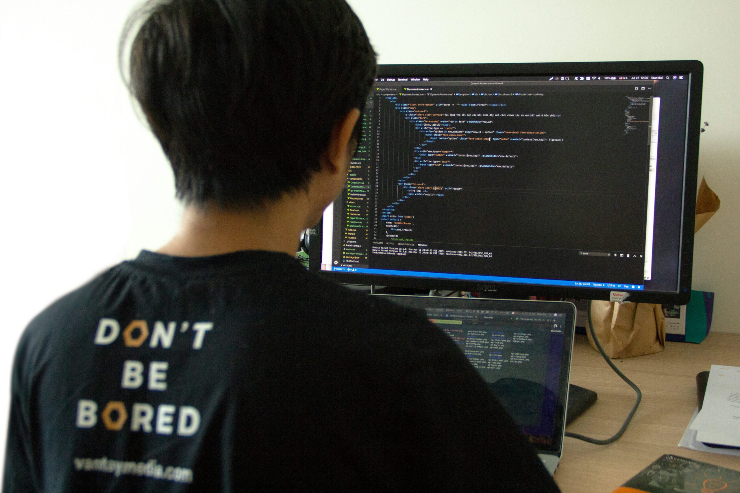 Manual Testing vs Automated Testing: Which is More Efficient?